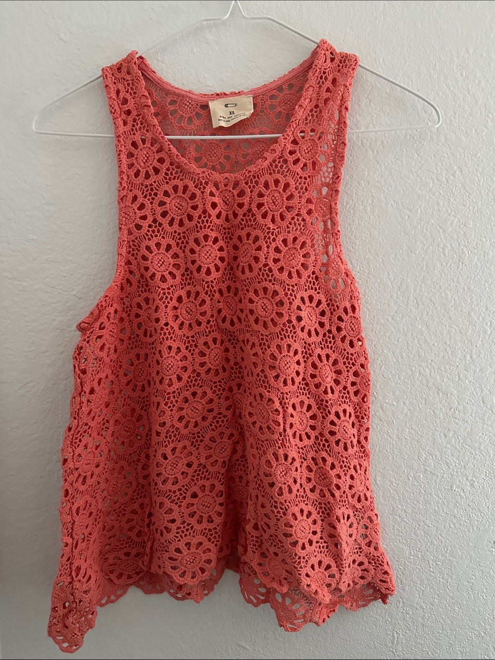 Pins & Needles Coral Crochet Floral Tank